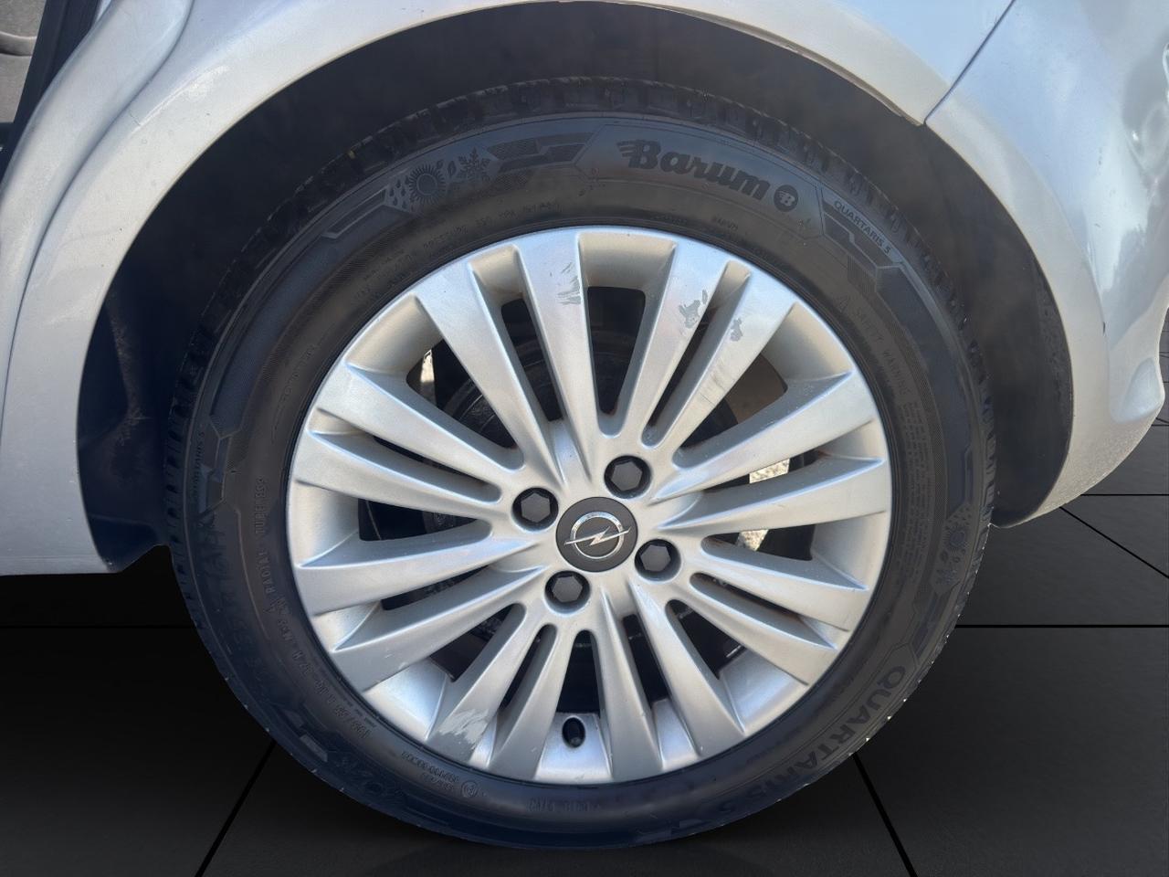 Opel Corsa 5 Porte 1.2 One BENZINA 85 CV-E5B-CERCHI IN LEGA-OK NEOPATENTATI-
