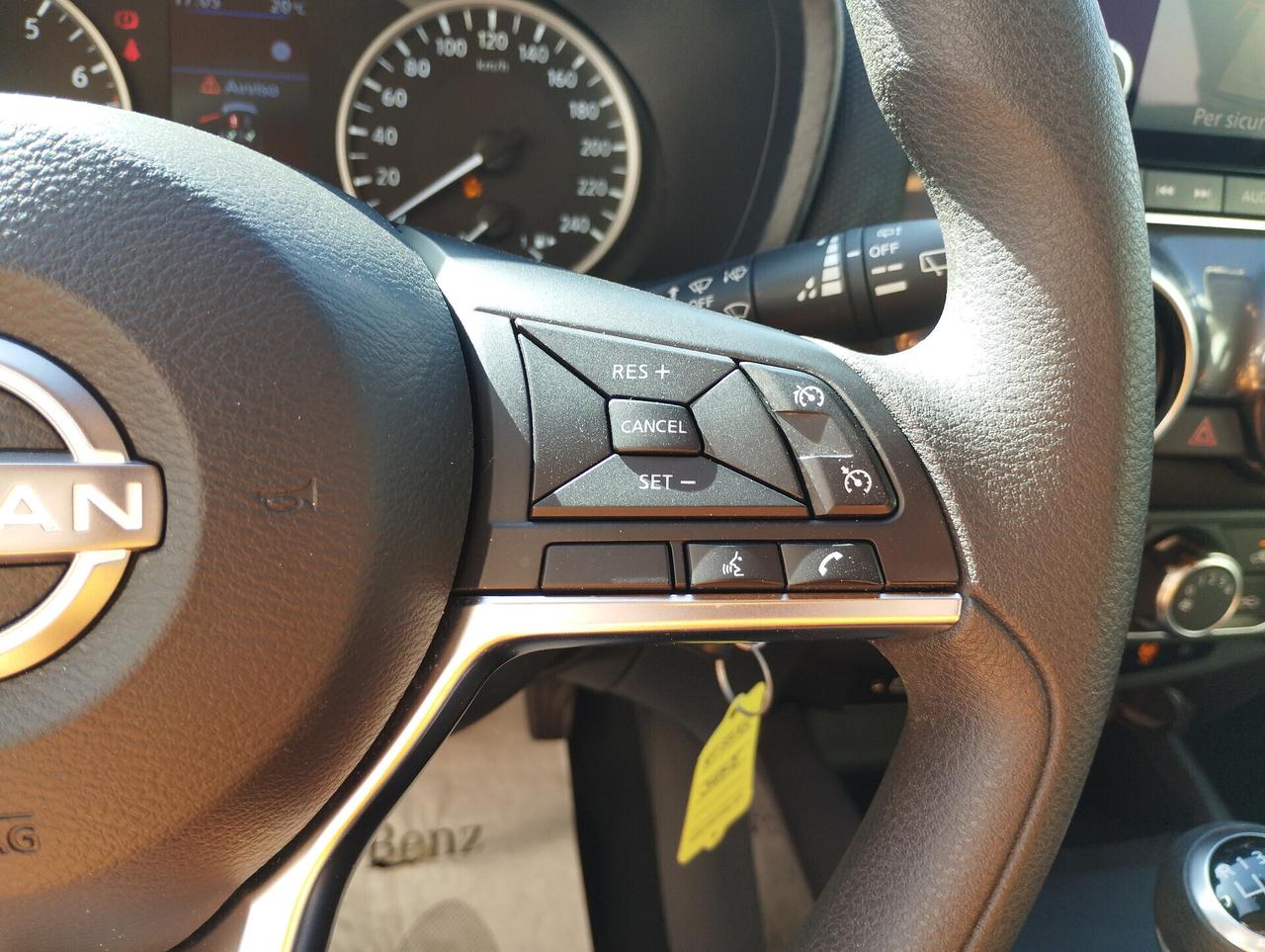 Nissan Juke 1.0 DIG-T 114 CV N-Connecta