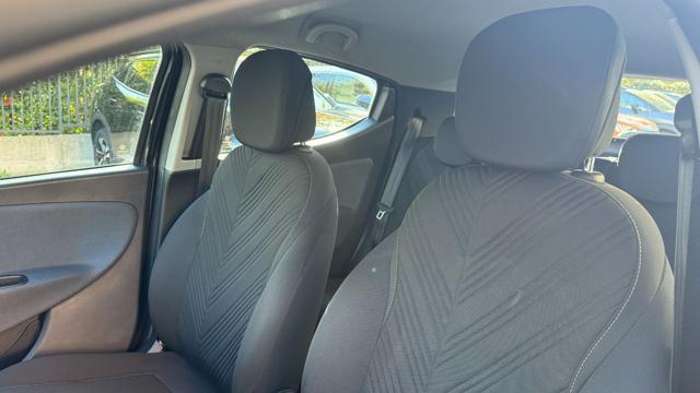 LANCIA Ypsilon 1.0 FIREFLY S&S HYBRID GOLD*24M.G.*CARPLAY*LED*TEL