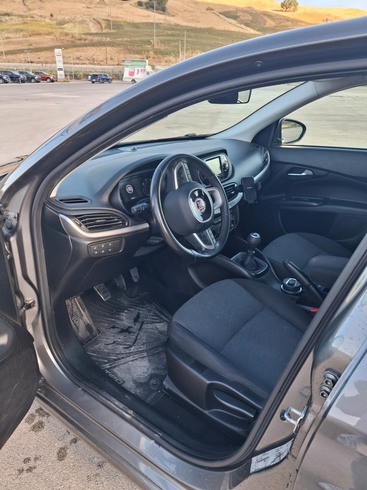Fiat Tipo 1.6 Mjt S&S 5 porte Lounge - 2018