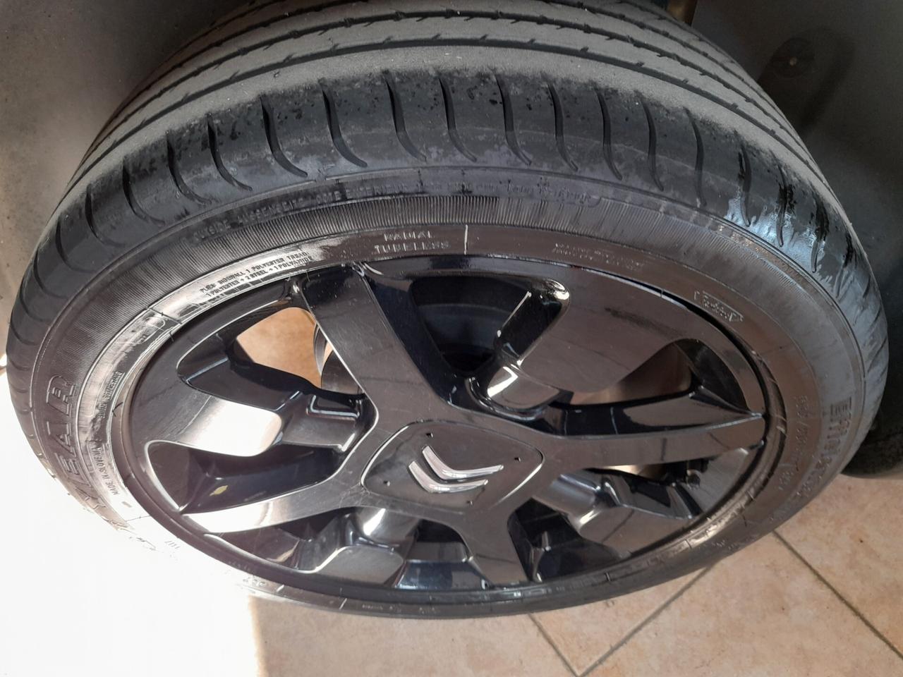 Citroen C4 Cactus PureTech 82 Shine