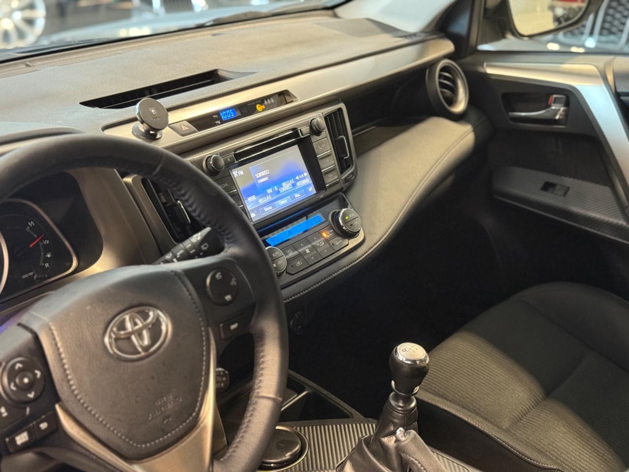 Toyota RAV 4 RAV4 2.0 D-4D 2WD Active