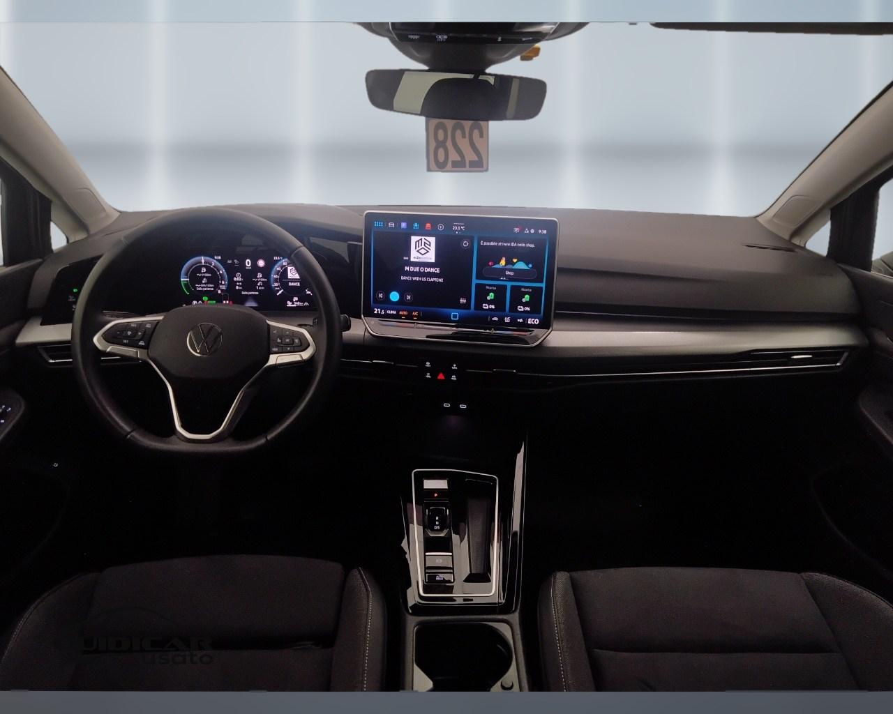 VOLKSWAGEN Golf VIII 2024 - Golf 1.5 tsi ehybrid Style 204cv dsg