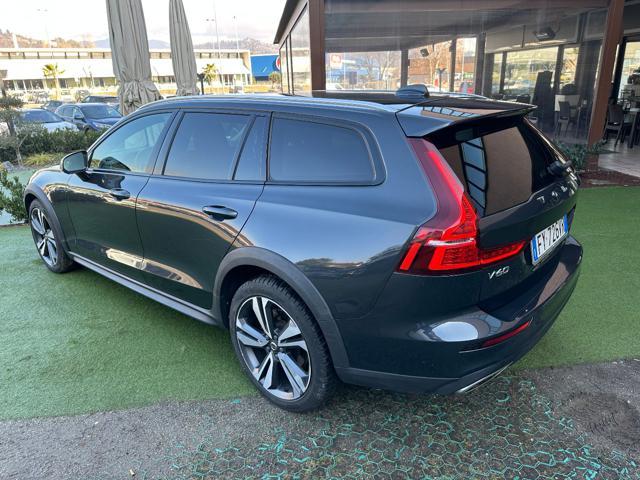 VOLVO V60 Cross Country D4 AWD 190CV Geartronic BusinessPlus MY20 70000KM