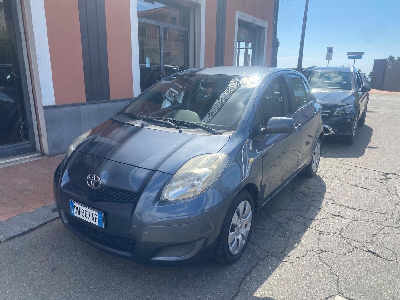 Toyota Yaris 1.4 D-4D 5 porte Sol