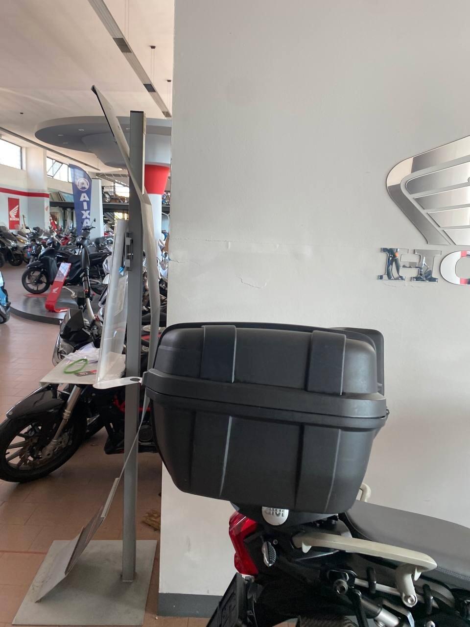 Triumph Tiger 800