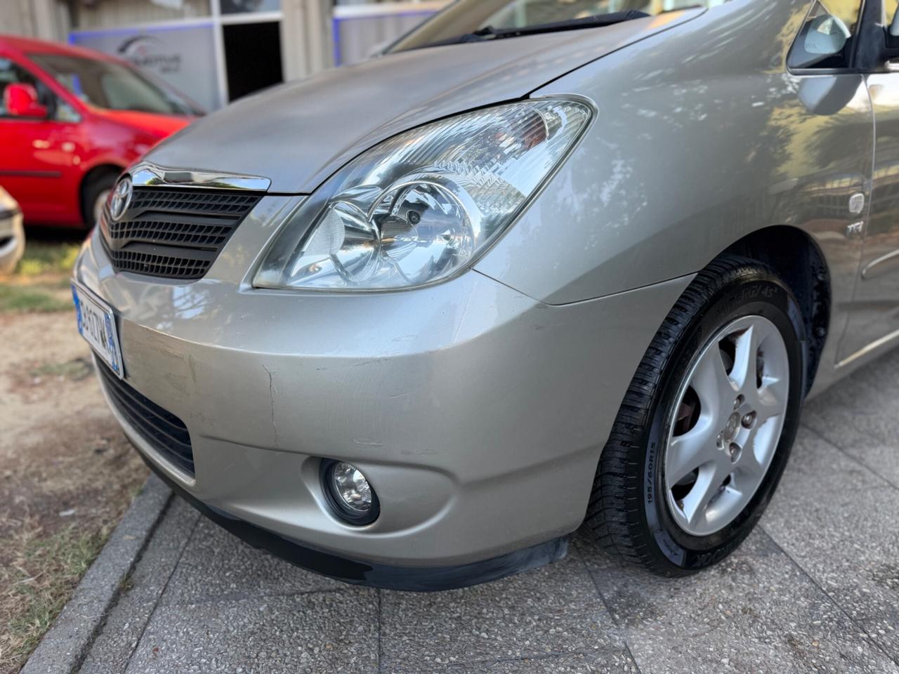 Toyota Corolla Verso 1.8 16V