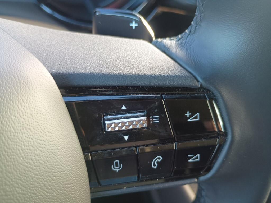 Alfa Romeo Junior 1.2 136 CV Hybrid eDCT6 Speciale