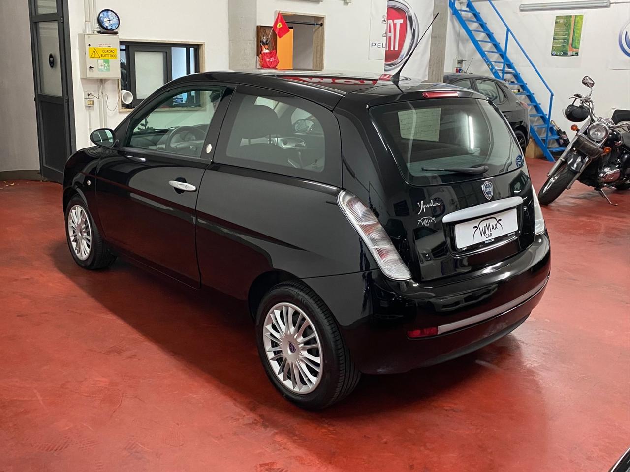 Lancia Ypsilon 1.4 Oro Ecochic GPL