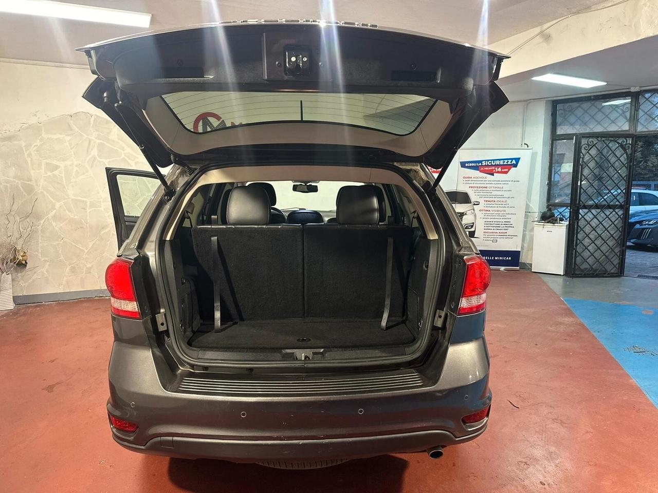 Fiat Freemont 2.0 - 7 posti Mjt 170 CV 4x4 aut. Black Code