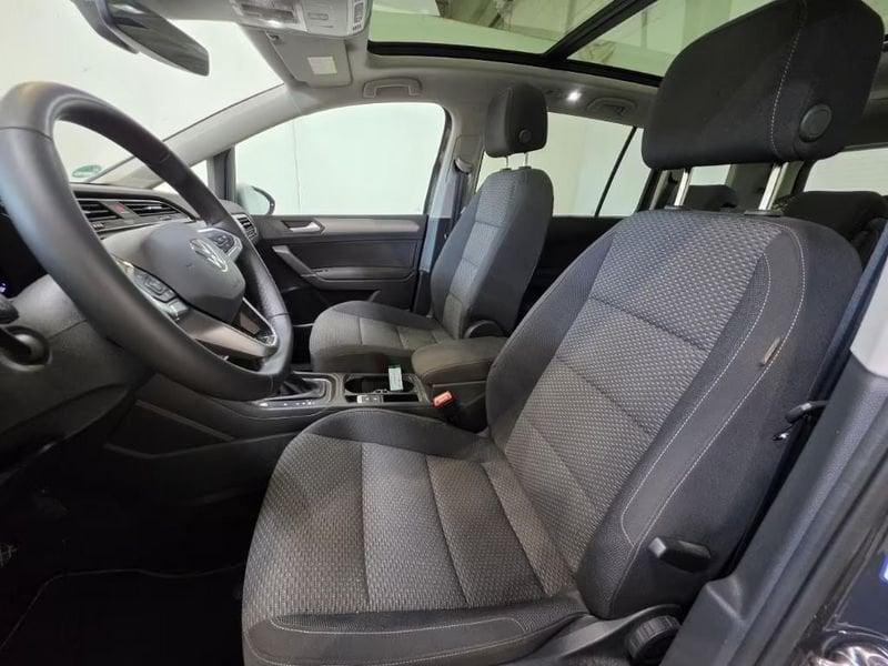 Volkswagen Touran 1.5 TSI DSG Comfortline Navi Pro Tetto Camera Led