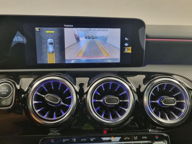 MERCEDES-BENZ A 180 d Automatic Premium