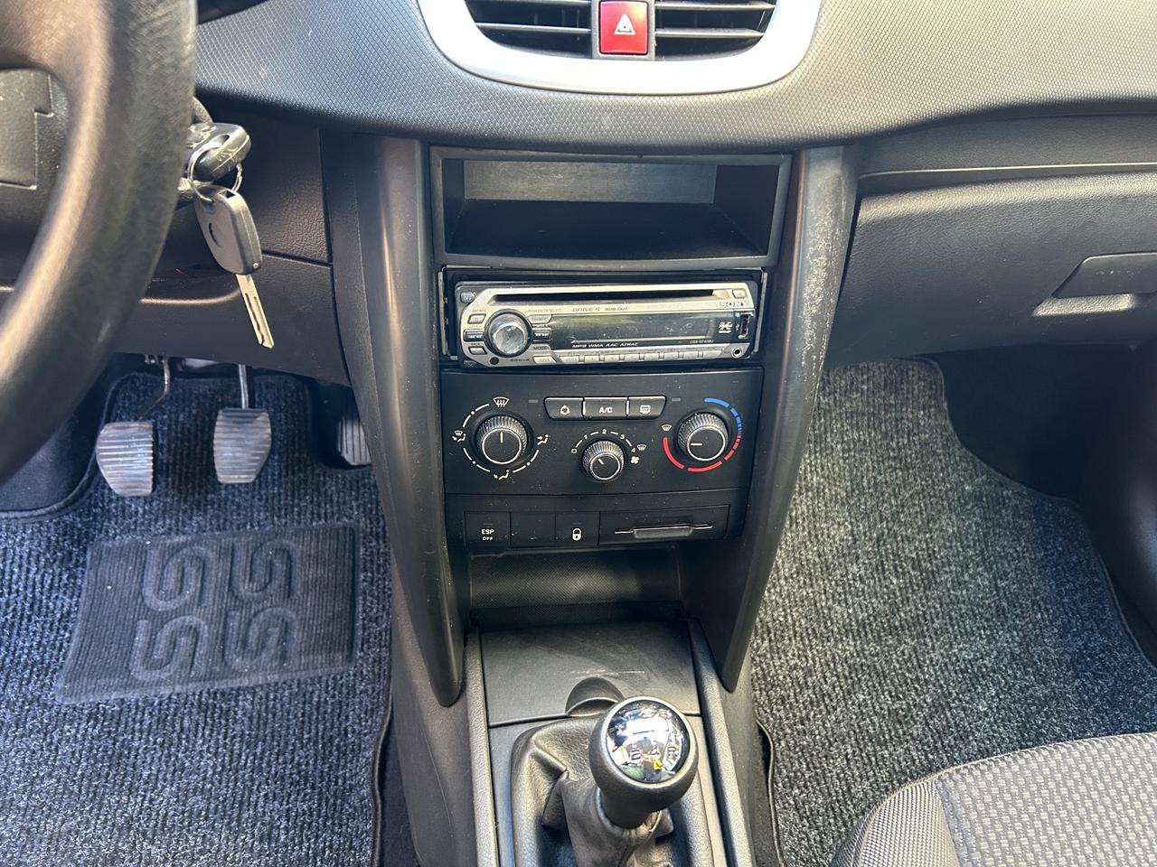 Peugeot 207 1.4 8V 75CV 3p. Energie Sport