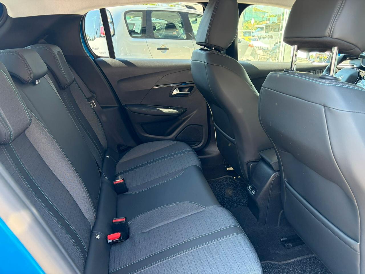Peugeot 208 BlueHDi 100 Stop&Start 5 porte Allure Pack