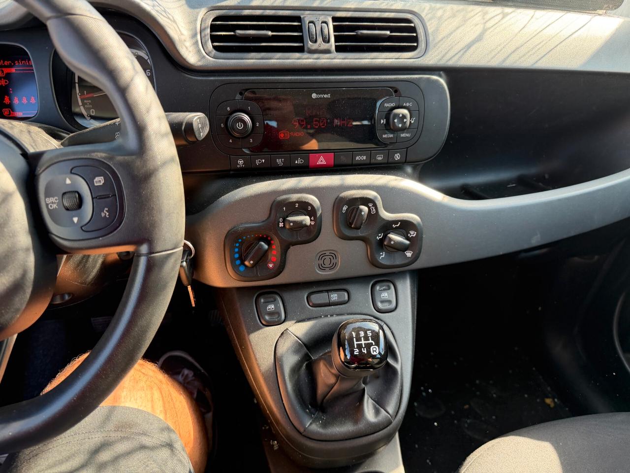 FIAT PANDA CROSS 2019 1.2 BENZINA 69 CV *SINISTRATA