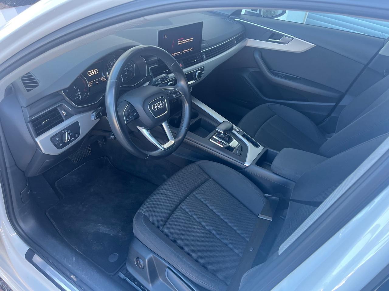 Audi A4 Avant 40 g-tron S tronic Business Advanced