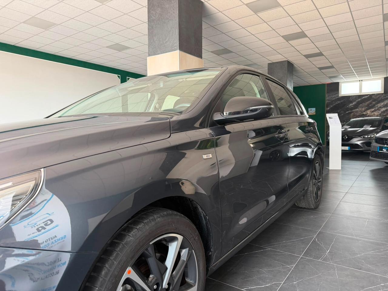 Hyundai i30 1.5 T-GDI DCT 48V 5 porte Business