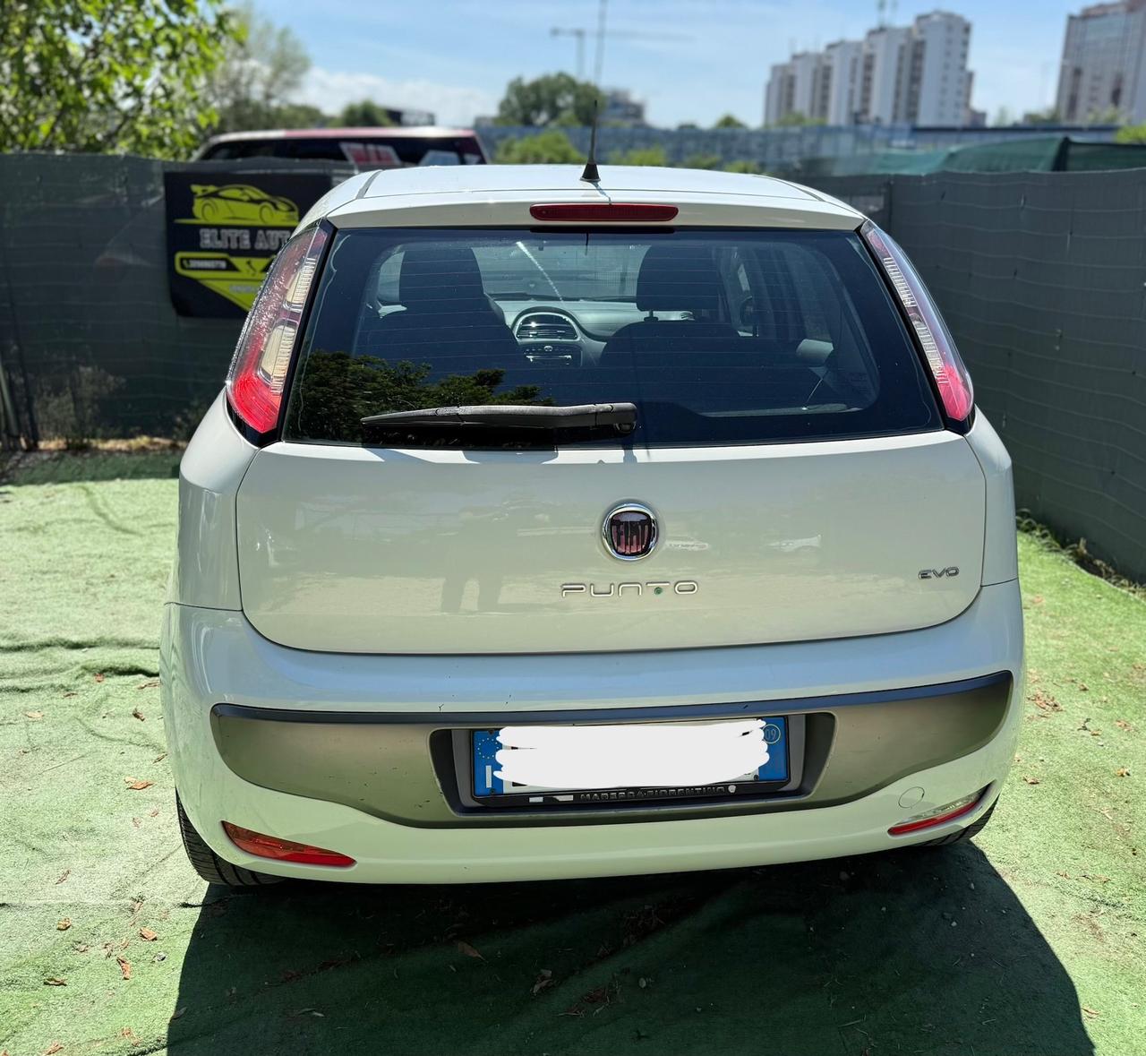 Fiat PUNTO EVO 1.4 GPL 5 PORTE NEOPATENTATI