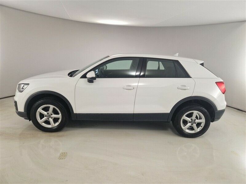 AUDI Q2 1.6 TDI BUSINESS