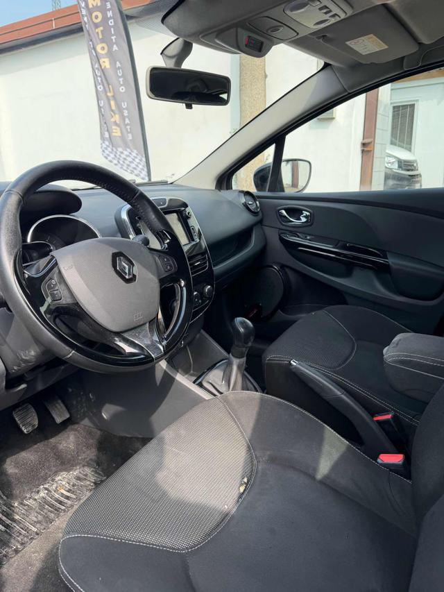 RENAULT Clio 1.2 75CV 5 porte Wave