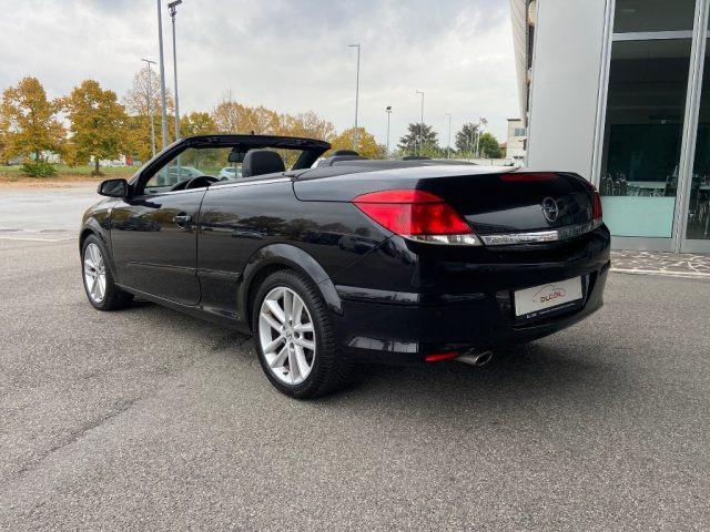 OPEL Astra TwinTop 1.6 16V VVT Cosmo Neopatentati