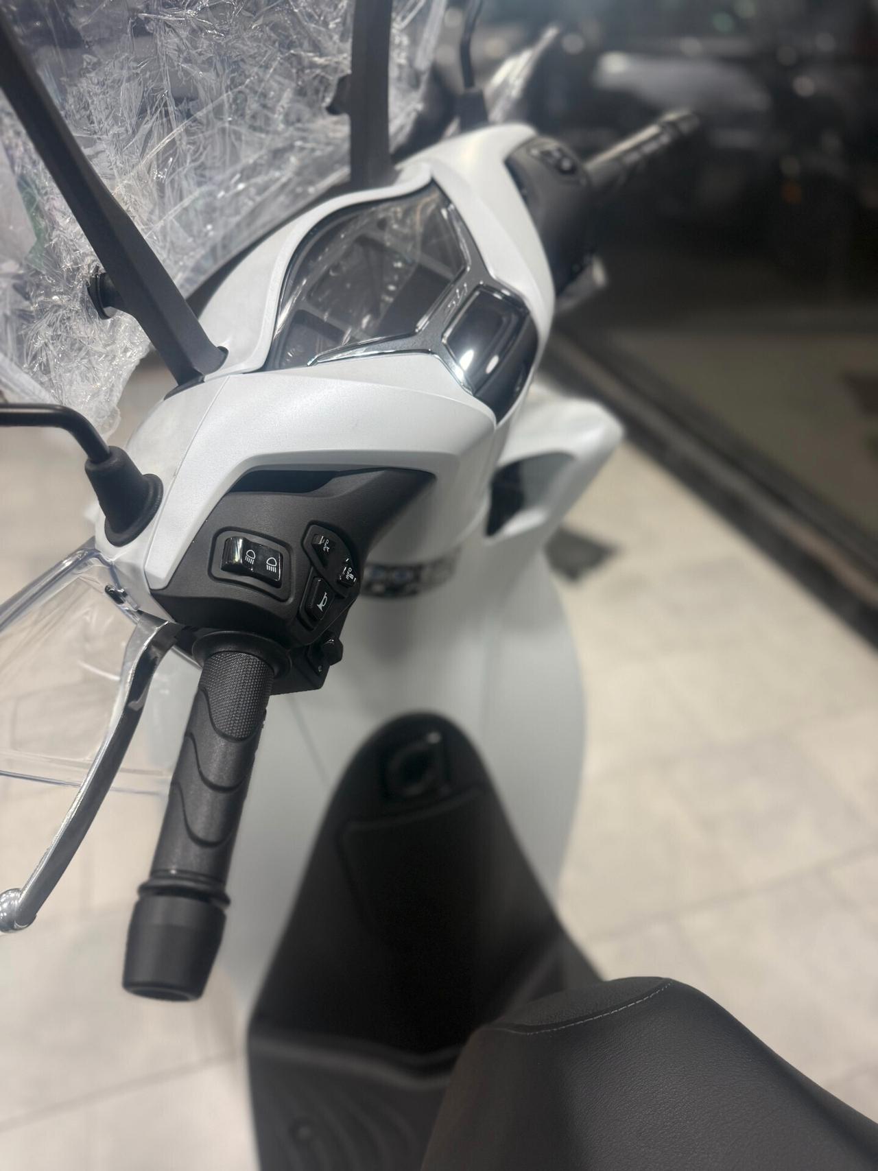 Honda SH 125 NUOVO PRONTA CONSEGNA