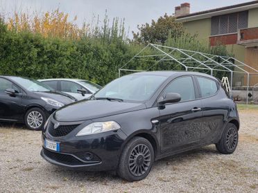 Lancia Ypsilon 1.3 MJT 95 CV Finanziabile