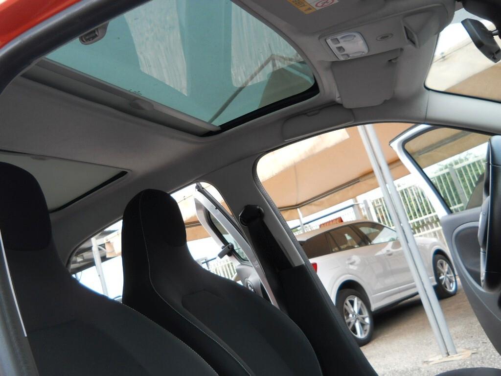 Smart ForFour 70CV 1.0 CC FORFUR PASSION BICOLORE E PANORAMA FULL