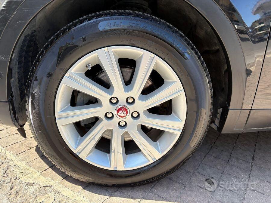 Jaguar e pace 2.0d 150 rdynamic autom certificata