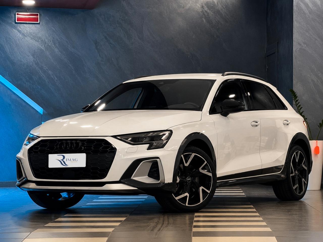 Audi A3 allstreet 35 TDI S tronic Business Advanced
