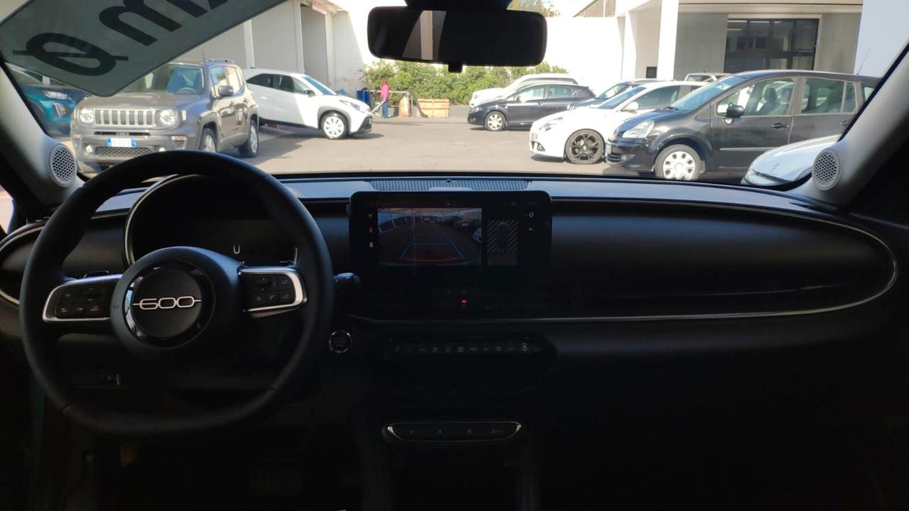Fiat 600 Hybrid 110 CV DCT MHEV Km 0