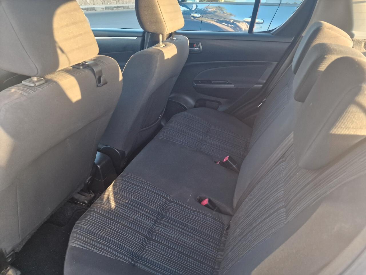 Suzuki Swift 1.3 DDiS 5 porte B-Cool