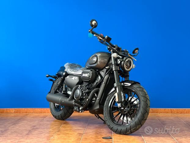 KEEWAY V302 C tua a soli 55 euro al mese