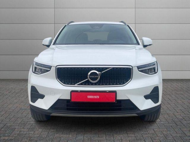 VOLVO XC40 B3 automatico Essential