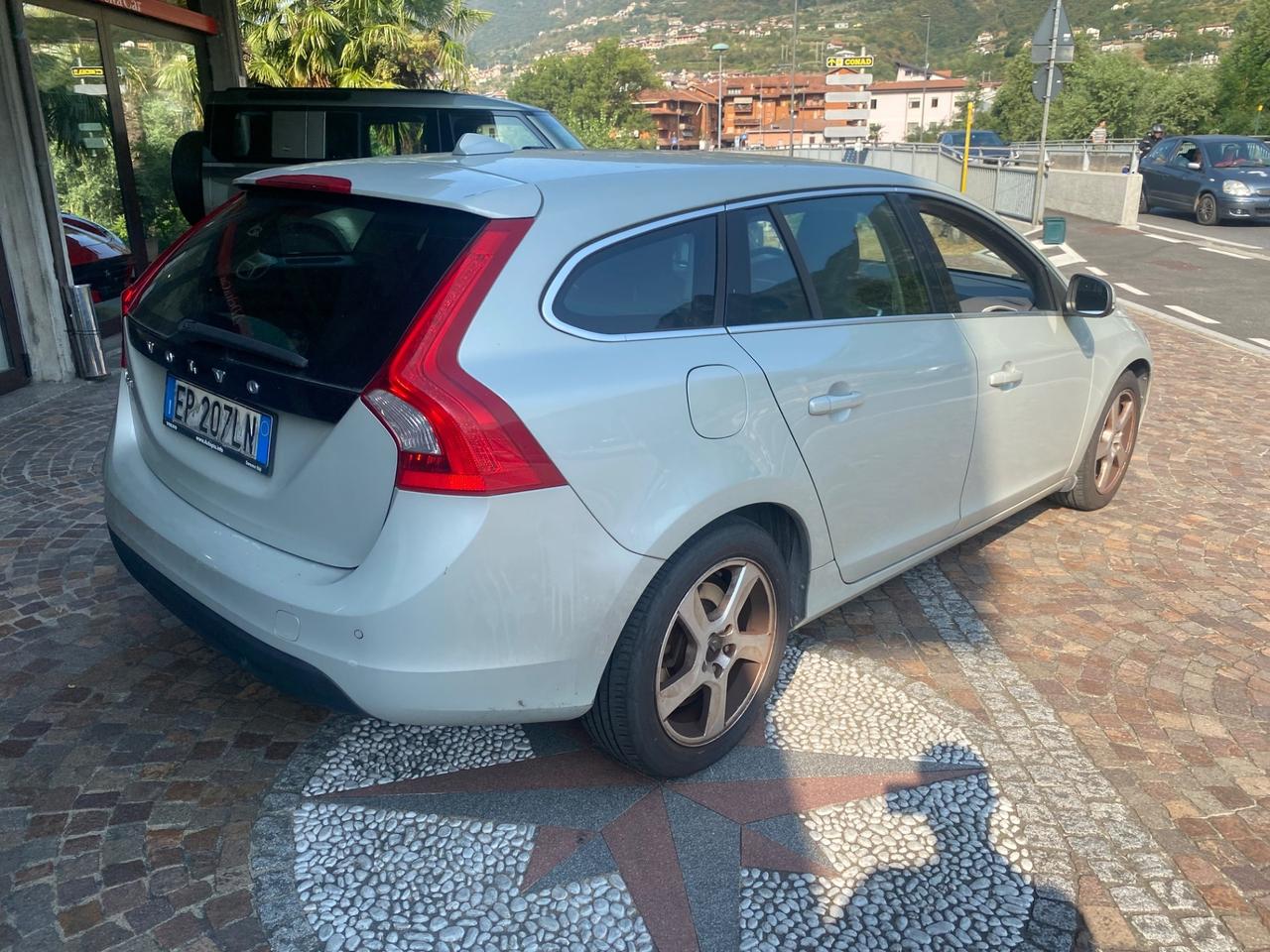 Volvo V60 D4 Kinetic