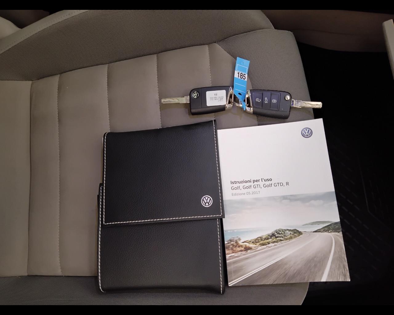 VOLKSWAGEN Golf VII 2017 5p - Golf 5p 1.6 tdi Executive 115cv dsg