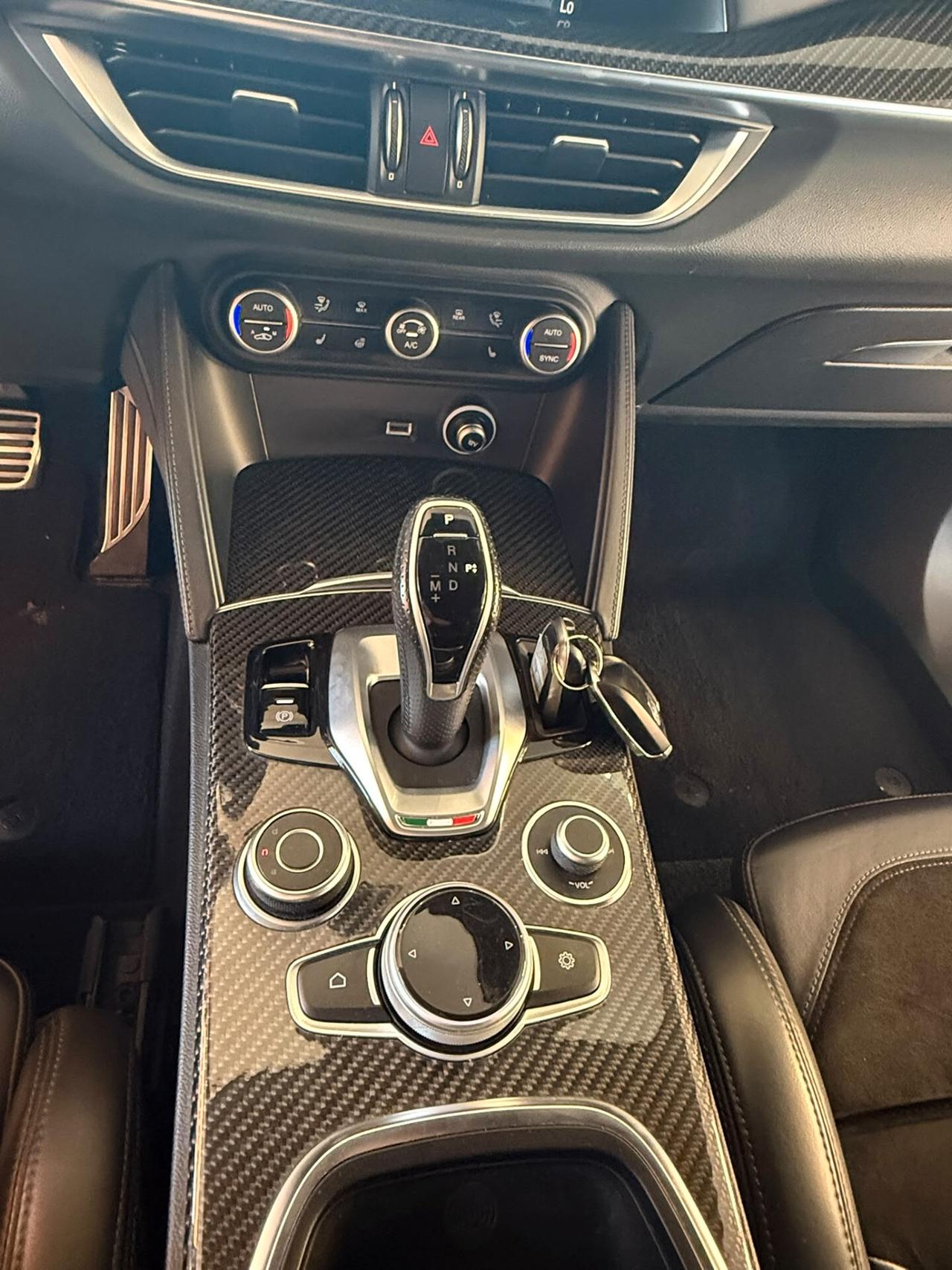 Alfa Romeo Stelvio 2.2 210 CV AT8 Q4 Veloce Tì