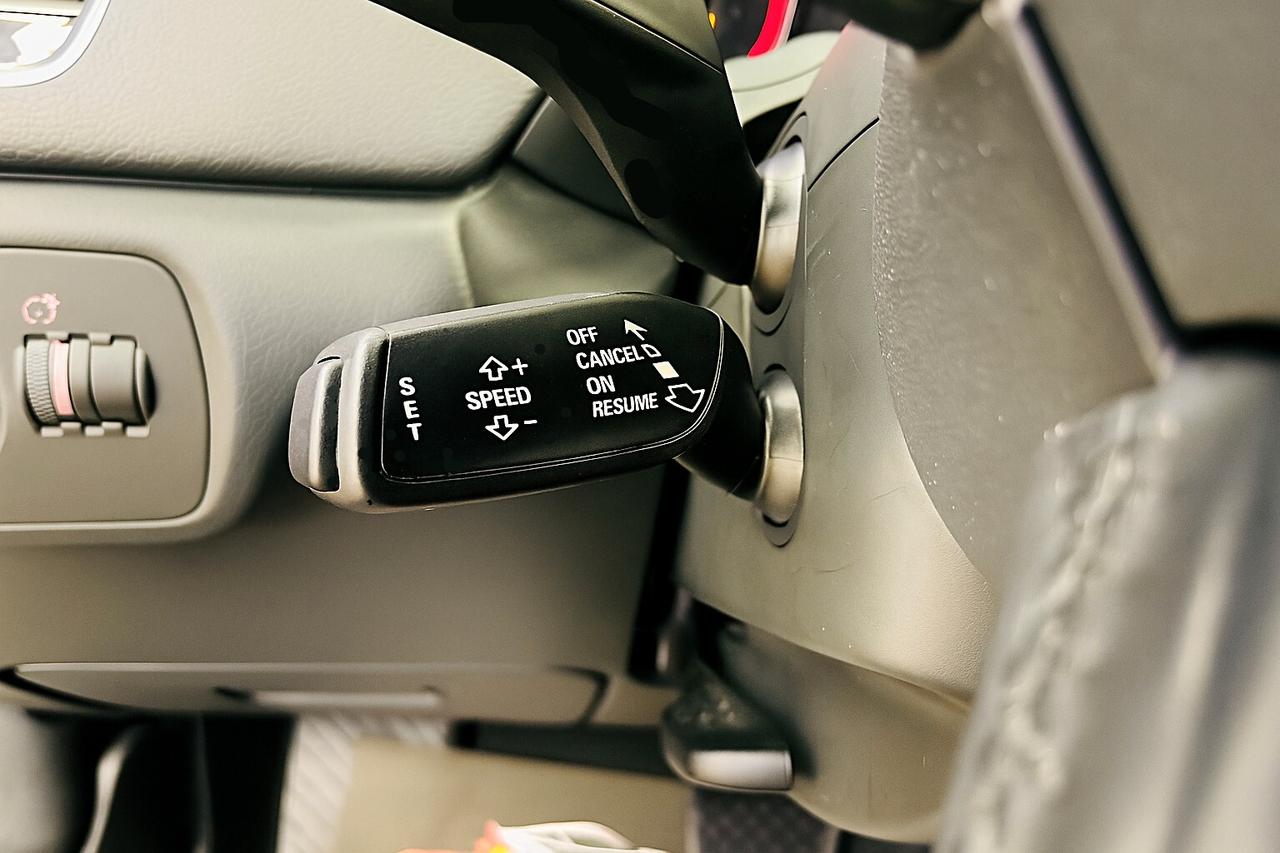 Audi Q3 2.0 TDI 150 CV S tronic Business Plus