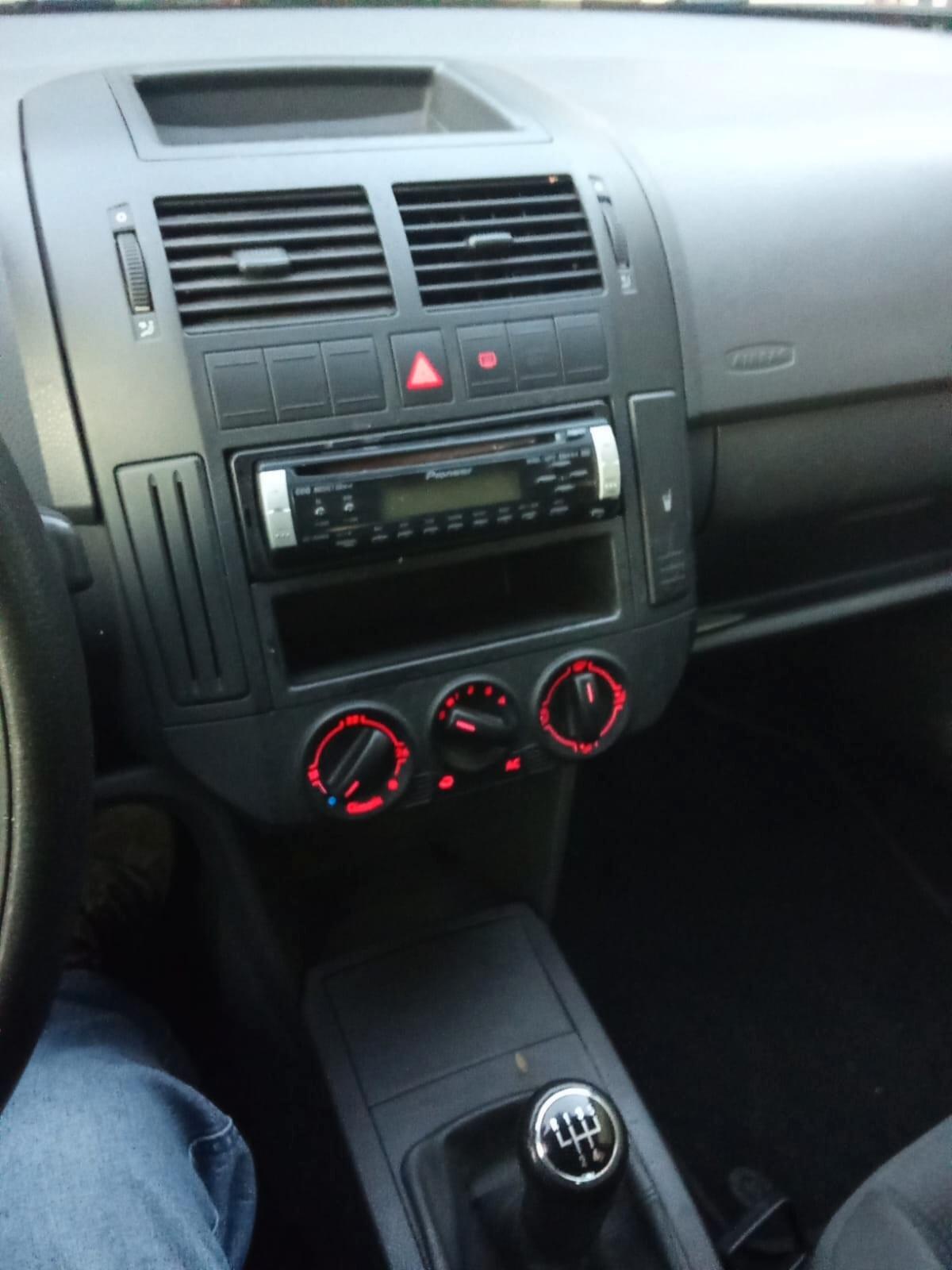 Volkswagen Polo 1.2 5porte