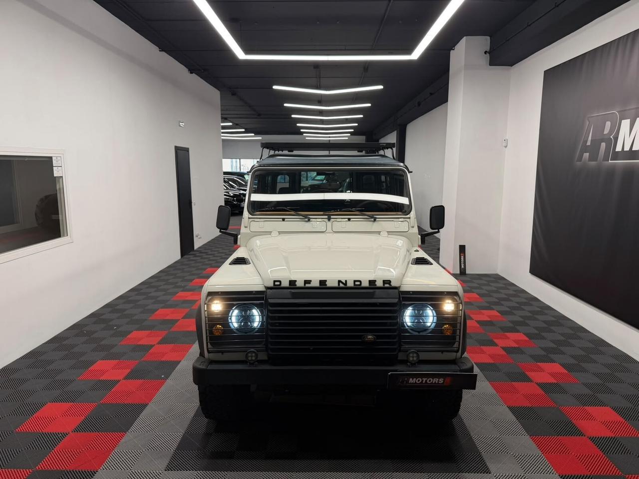 Land Rover Defender 90 2.5 Td5