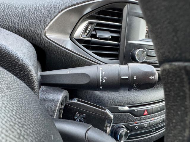 PEUGEOT 308 1.6 HDi 92 CV SW Business