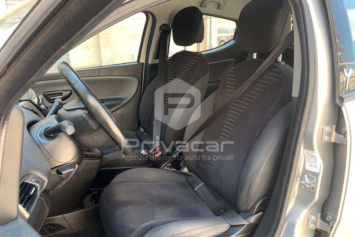 LANCIA Ypsilon 1.2 69 CV 5 porte S&S Gold