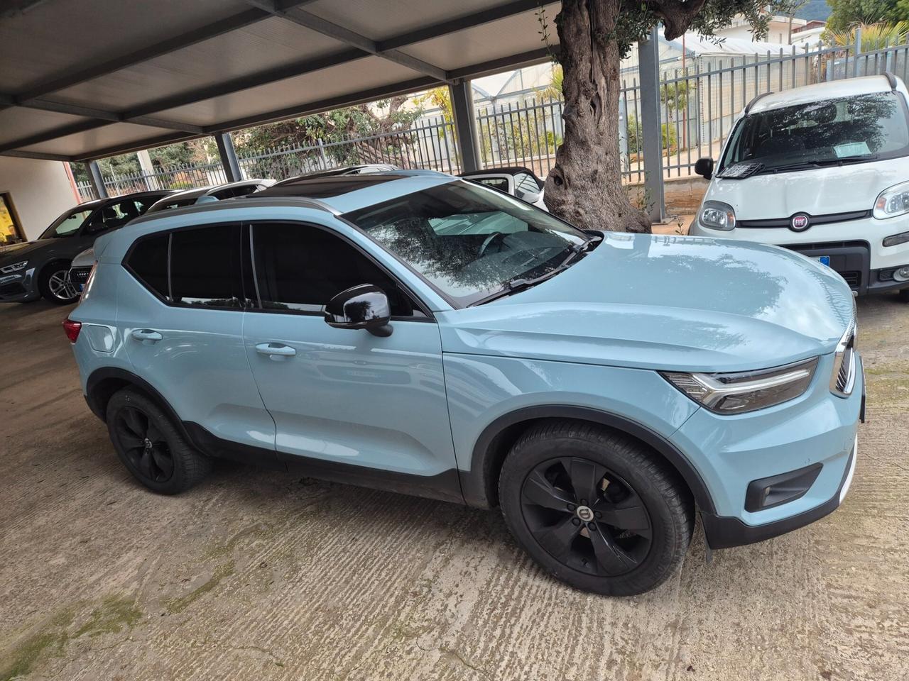 Volvo XC40 D4 AWD Geartronic R-design