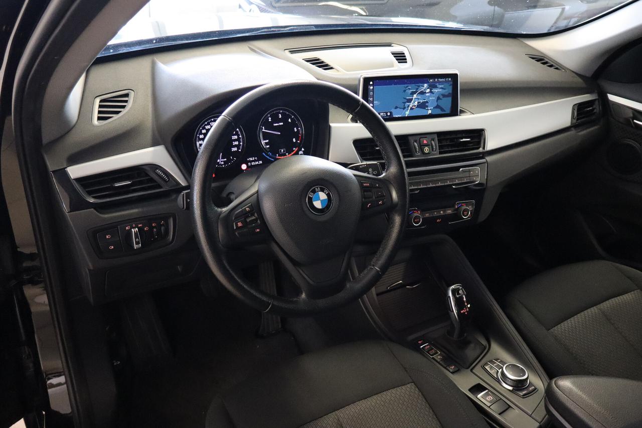 BMW X1 18d xDRIVE ADVANTAGE STEPTRONIC