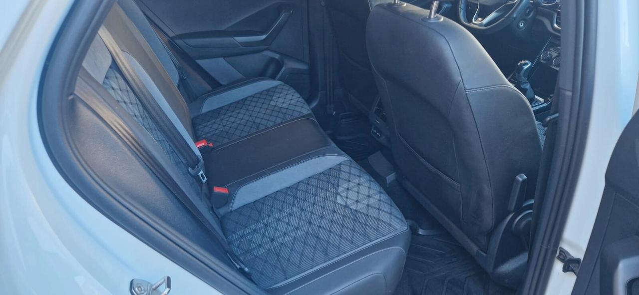 Volkswagen T-Roc 1.0 TSI R-Line