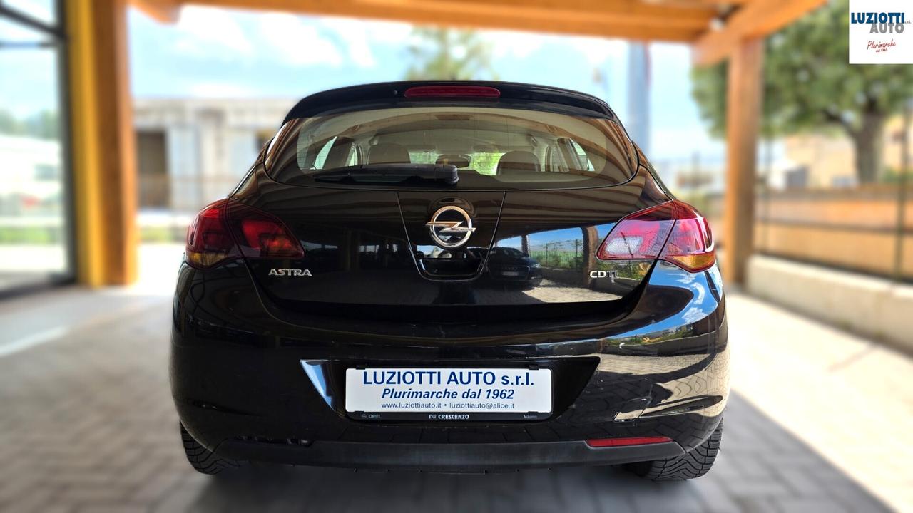 Opel Astra 1.7 CDTI 125CV 5 porte Cosmo