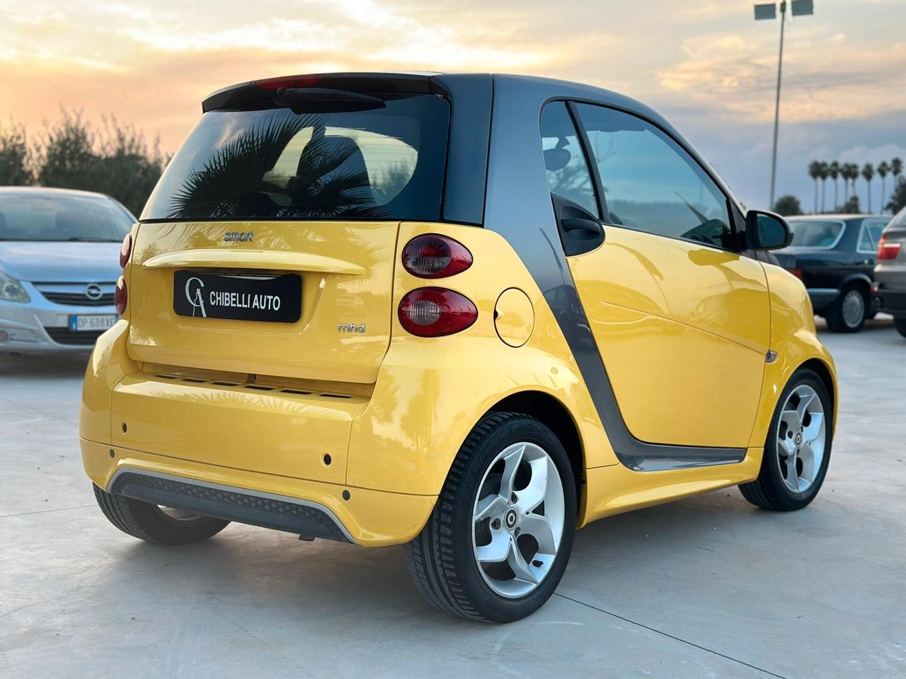 Smart ForTwo 1.0 70 CV MHD coupé pulse