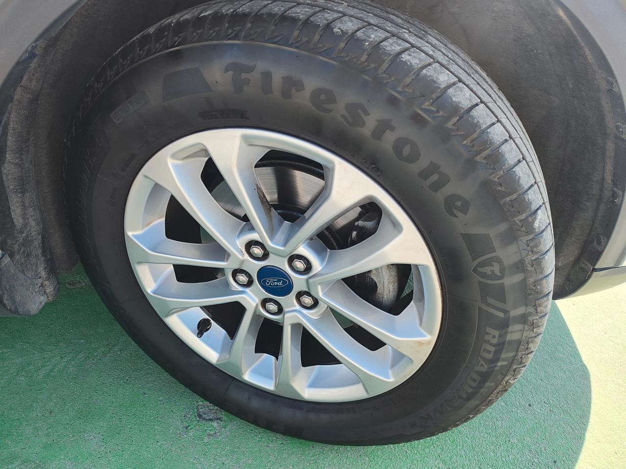 Ford Kuga 1.5 TDCi EcoBlue Titanium automatica