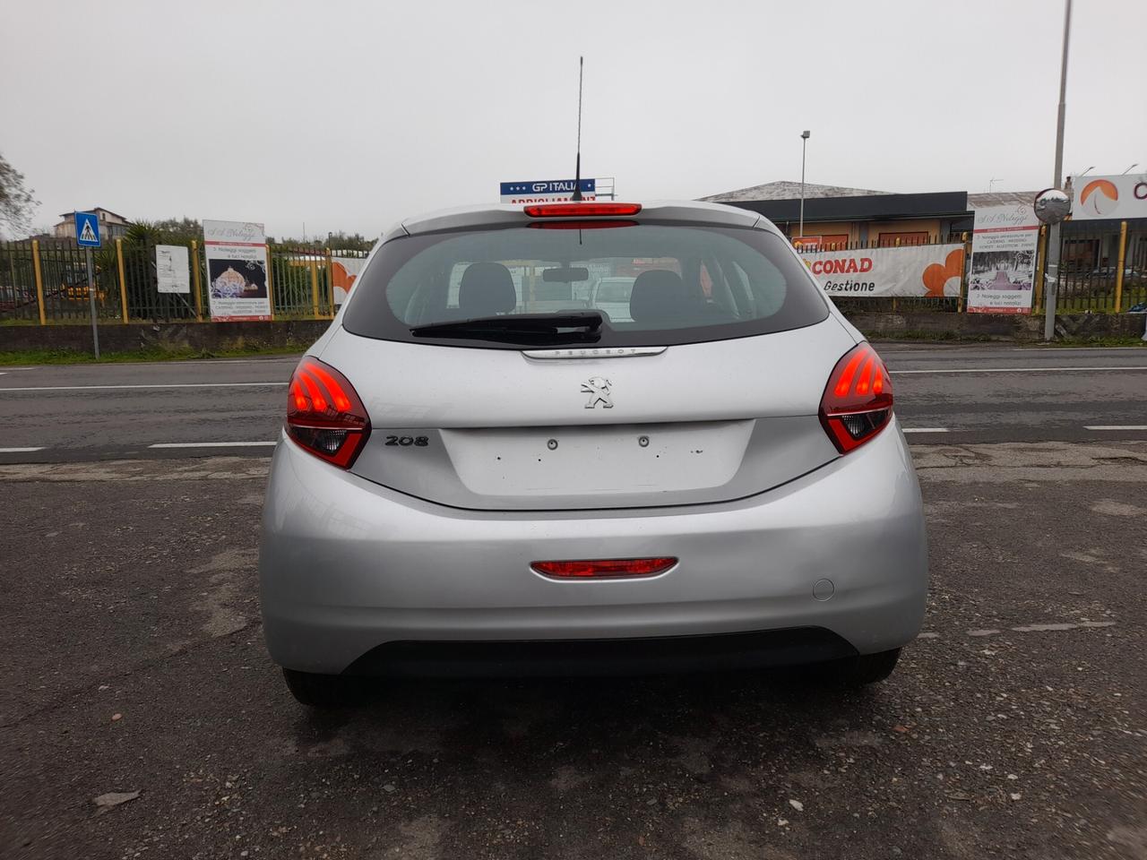 Peugeot 208 BlueHDi 75 5 porte Allure