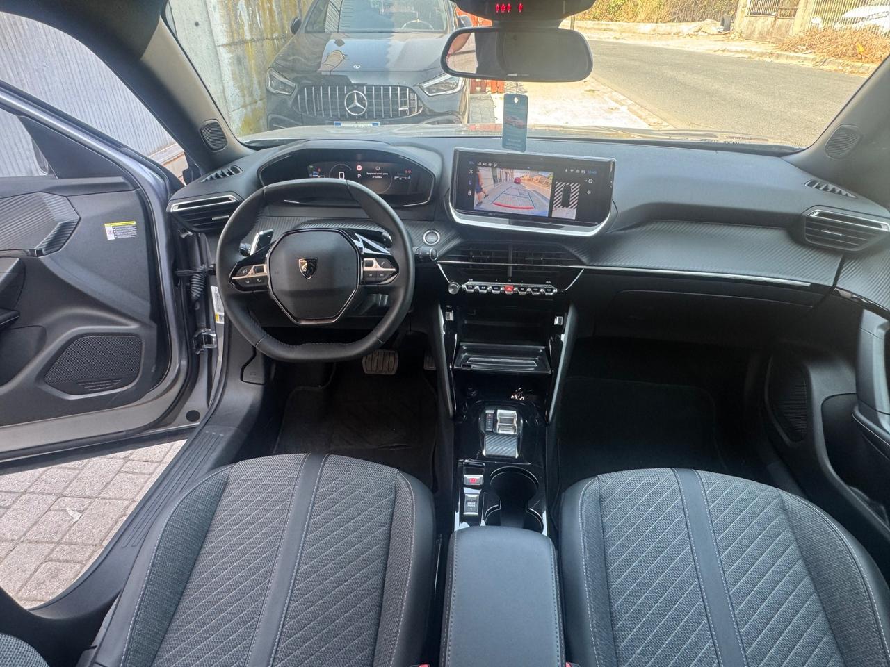 Peugeot 2008 Hybrid 136 e-DCS6 Allure